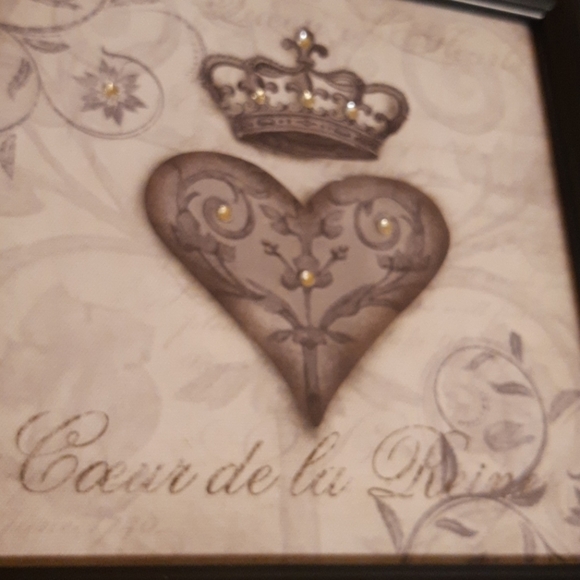 𝅺crown fan? - Picture 3 of 4